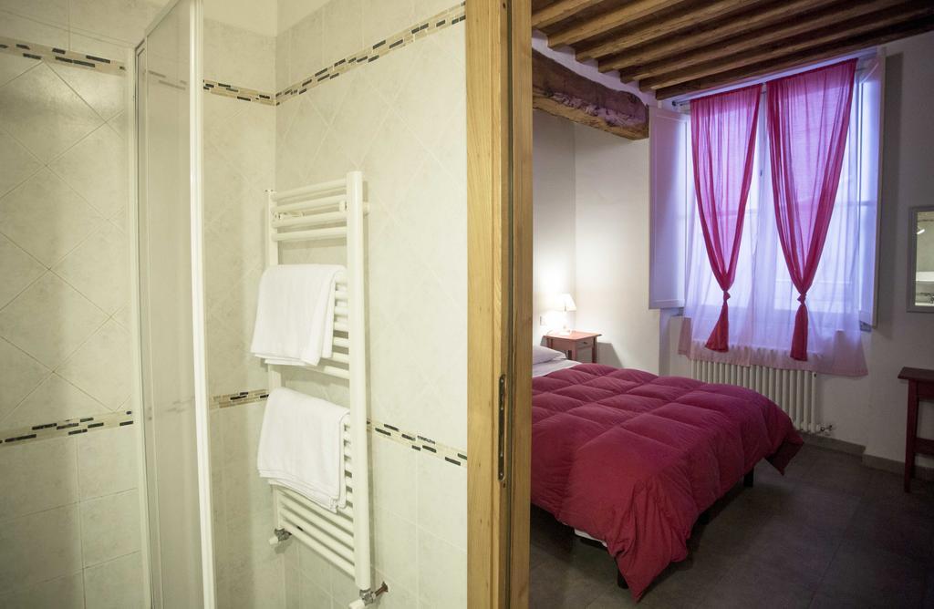 Le Donzelle - Hituscany Pisa Kamer foto